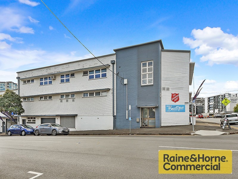 2a/52 Doggett Street, Newstead QLD 4006