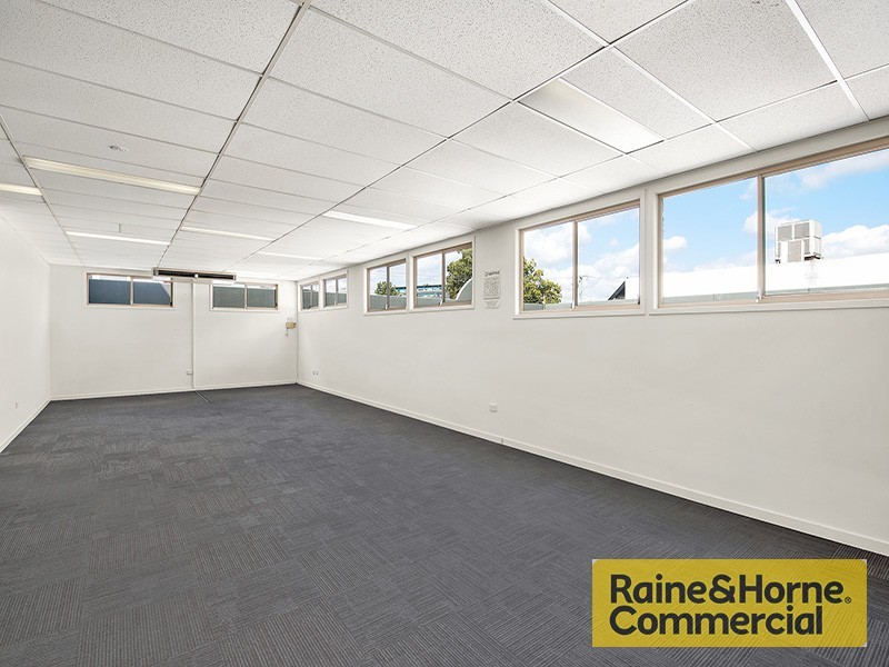 37 Douglas Street, Milton QLD 4064