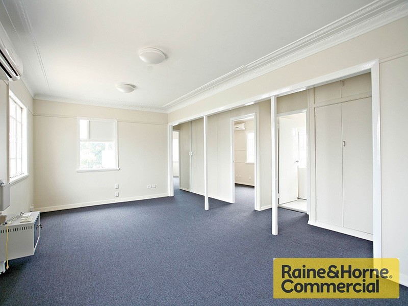 2/362 Hamilton Road, Chermside QLD 4032