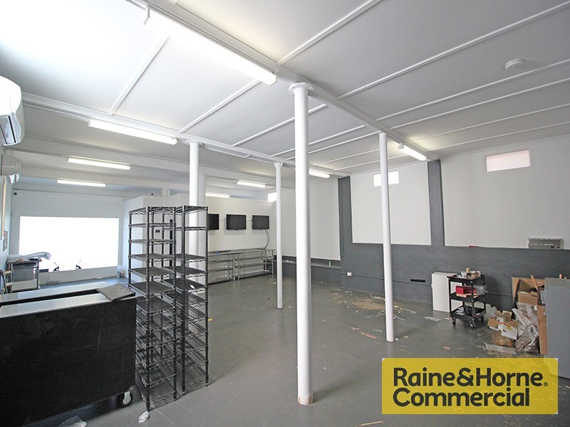 45 Royal Parade, Banyo QLD 4014