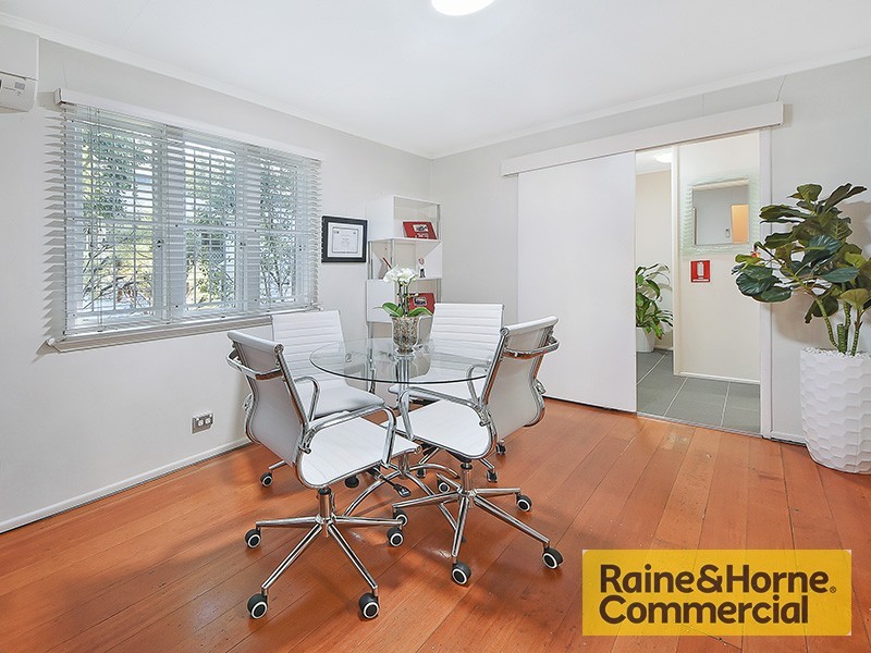 50 Mawarra Street, Albion QLD 4010