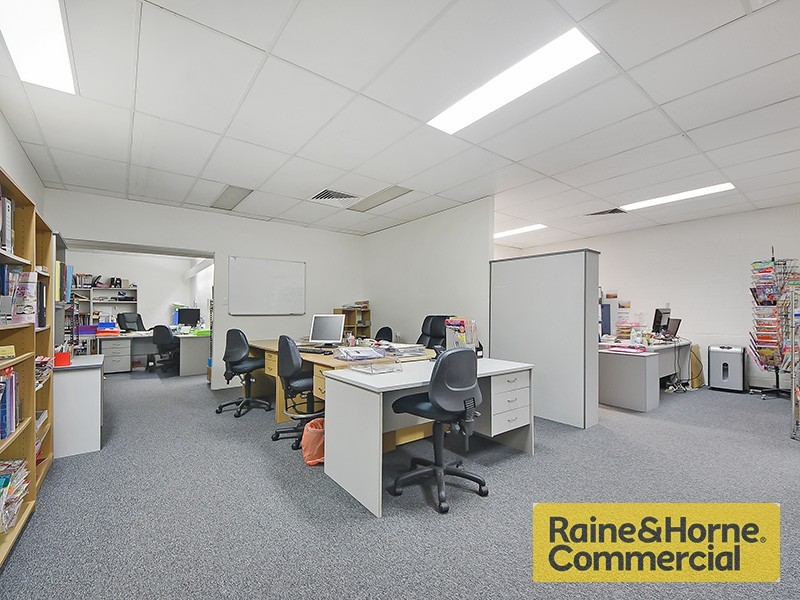 Mitchelton QLD 4053
