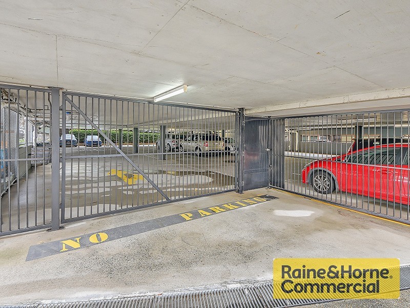 Mitchelton QLD 4053