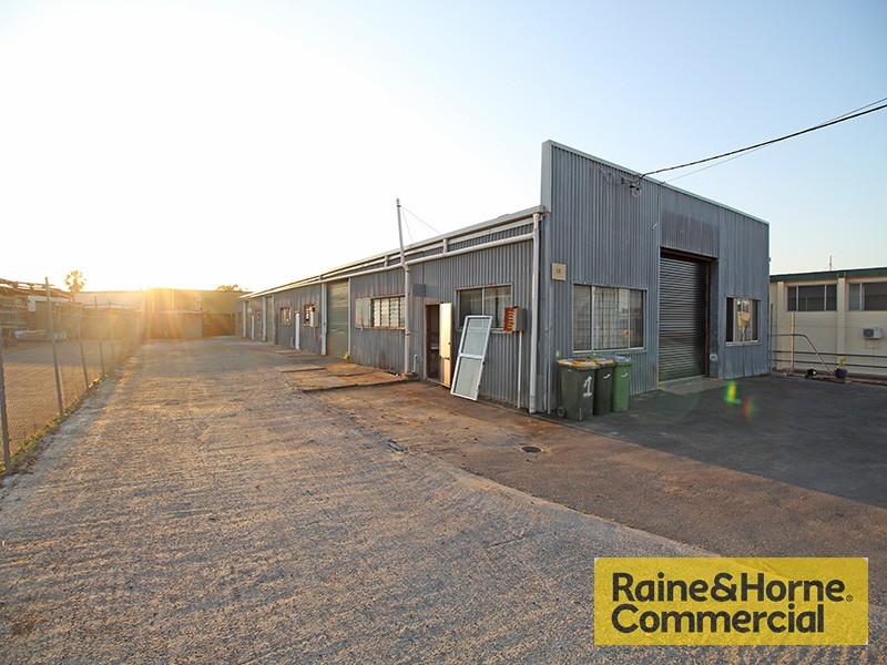 13 Brewer Street, Clontarf QLD 4019