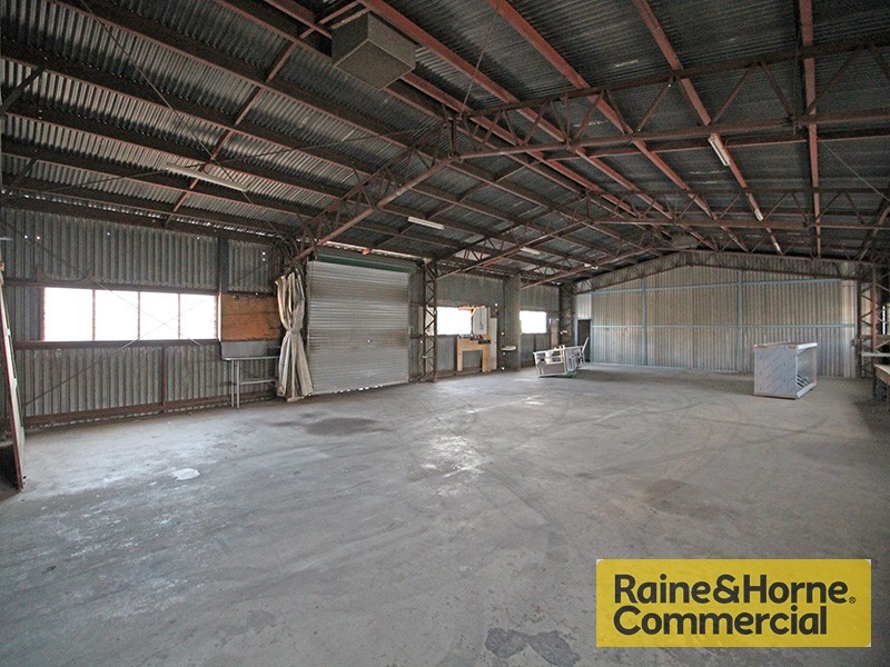 13 Brewer Street, Clontarf QLD 4019