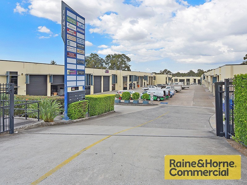 Arana Hills QLD 4054