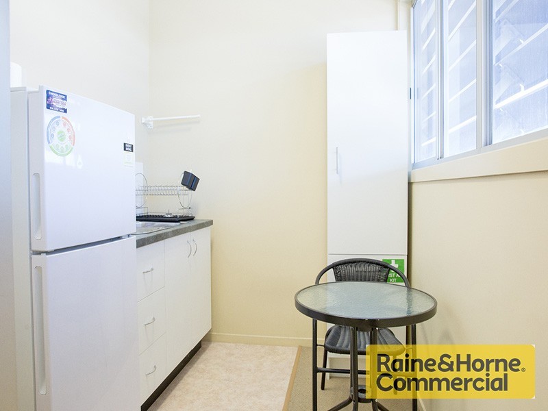 15/302 South Pine Road, Brendale QLD 4500