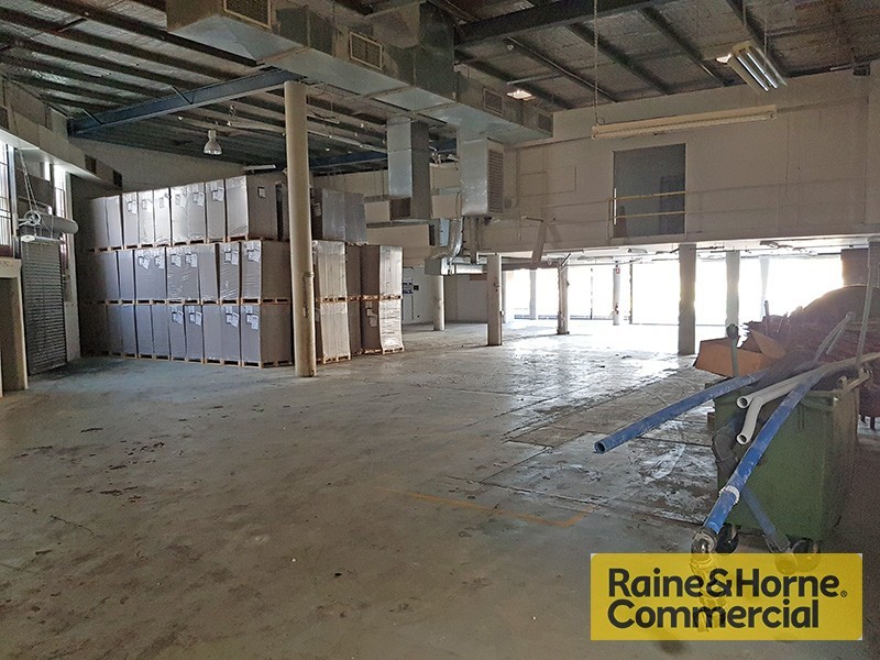 2/18 Harvton Street, Stafford QLD 4053