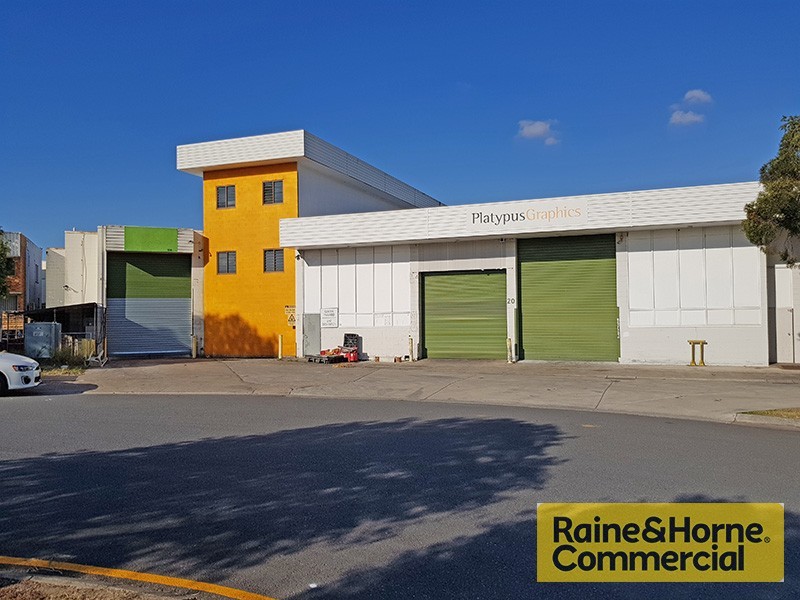 1/18 Harvton Street, Stafford QLD 4053