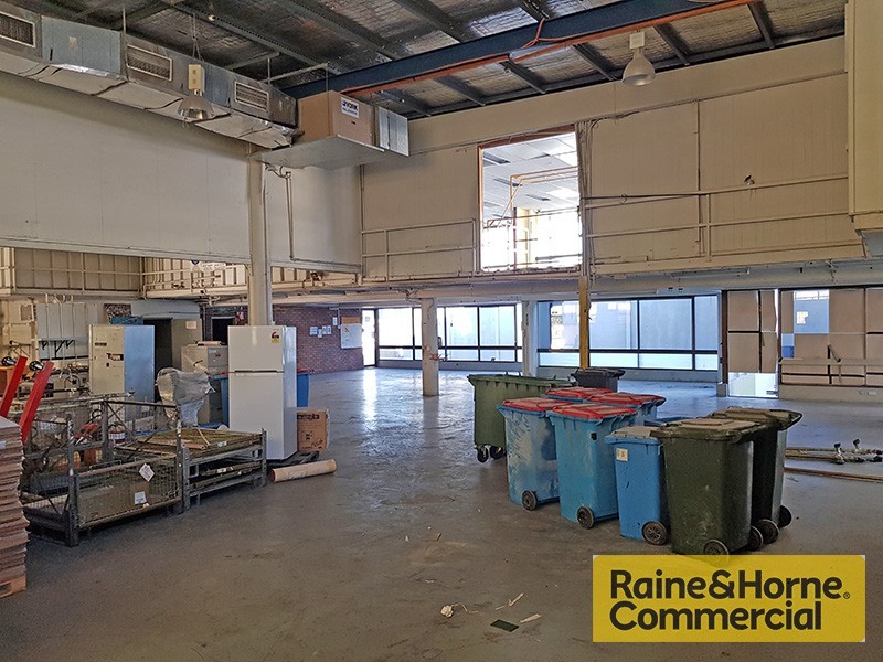 1/18 Harvton Street, Stafford QLD 4053