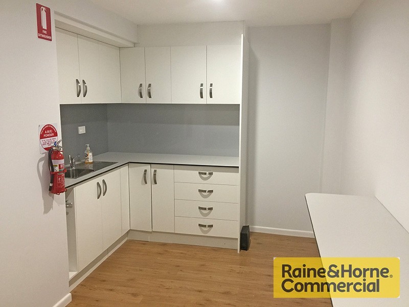 6/240 Leitchs Road, Brendale QLD 4500