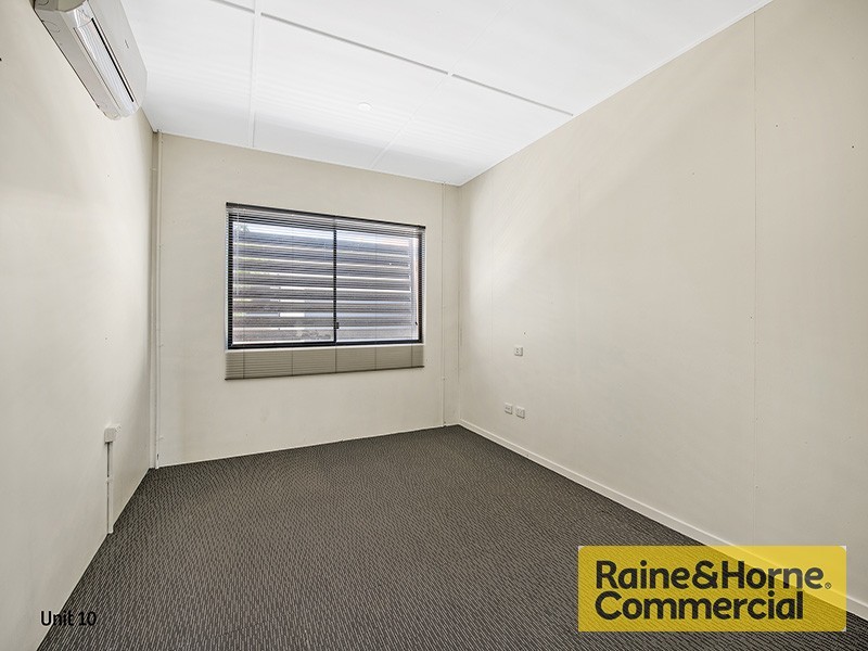 9 and 10/22-32 Robson Street, Clontarf QLD 4019