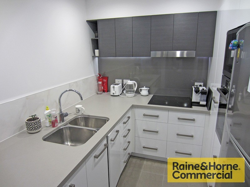 2/18-22 Station Street, Nundah QLD 4012