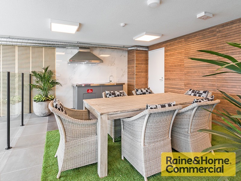 2/18-22 Station Street, Nundah QLD 4012