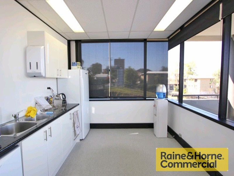 1.01/1 Swann Road, Taringa QLD 4068