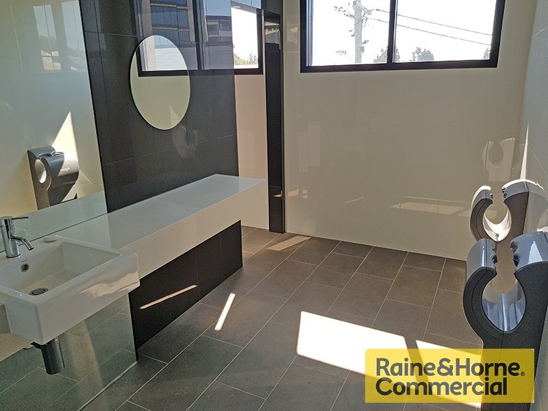 2/1176 Sandgate Road, Nundah QLD 4012