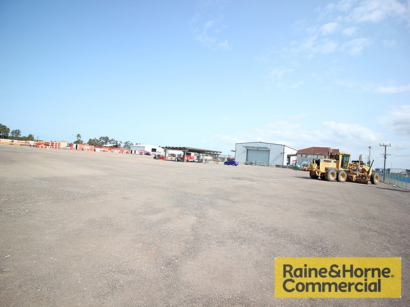 99 Main Beach Road, Pinkenba QLD 4008