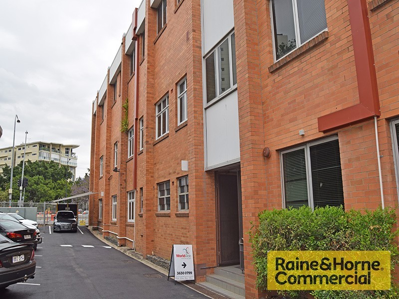 4/482 Kingsford Smith Drive, Hamilton QLD 4007