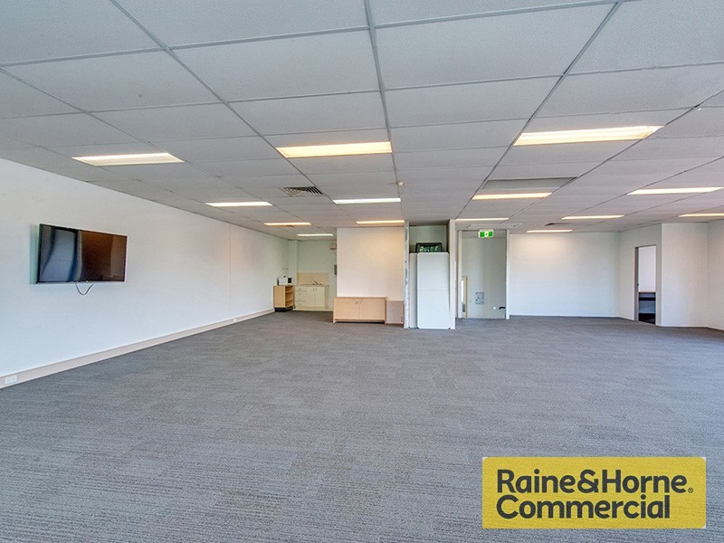 2/260 Waterworks Road, Ashgrove QLD 4060