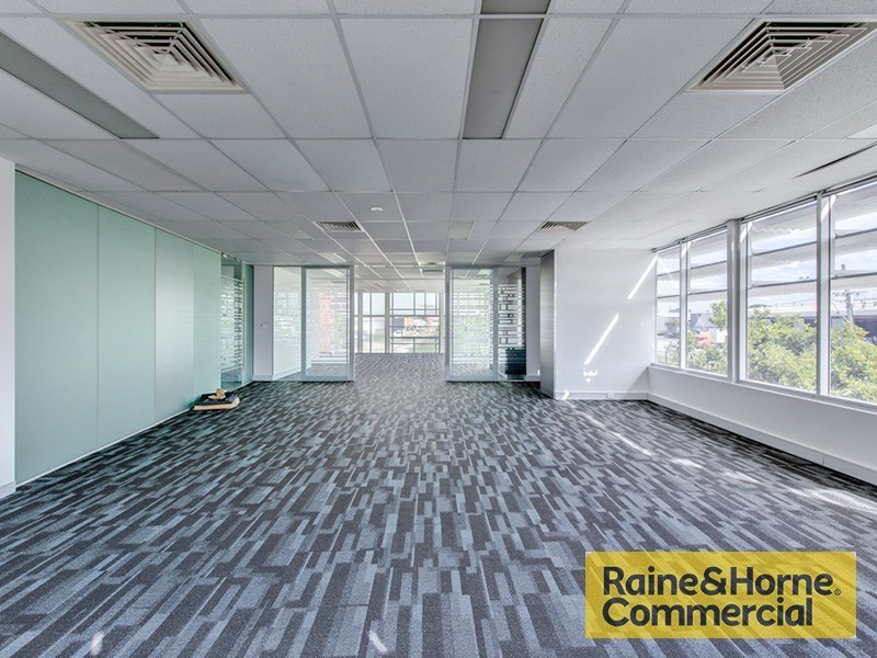 11b/8 Navigator Place, Hendra QLD 4011