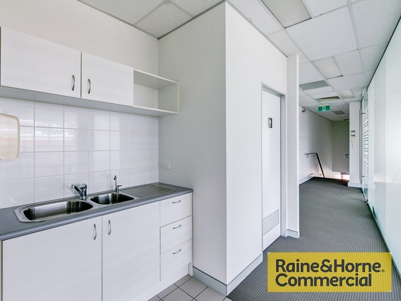 11b/8 Navigator Place, Hendra QLD 4011