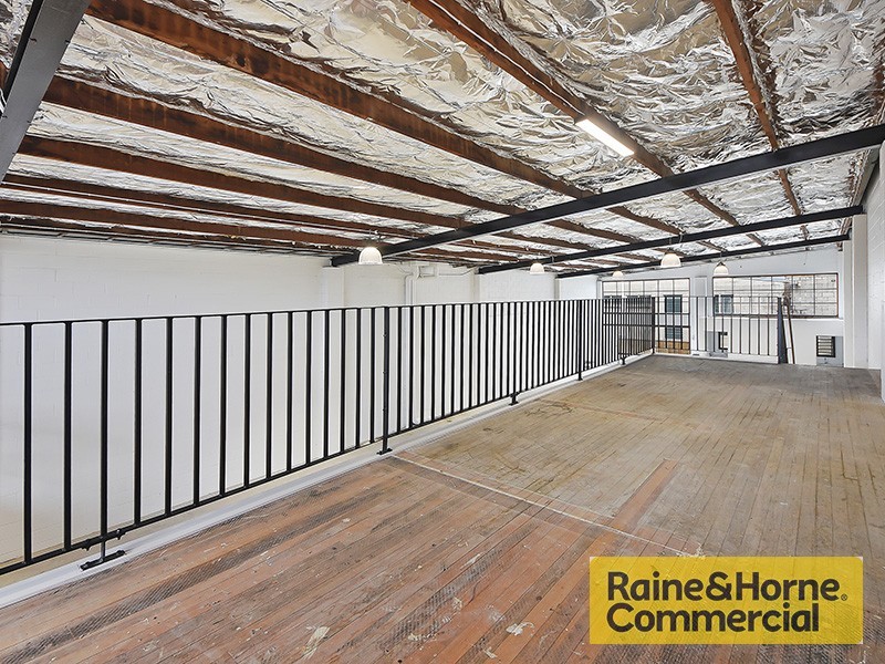 135 Sandgate Road, Albion QLD 4010