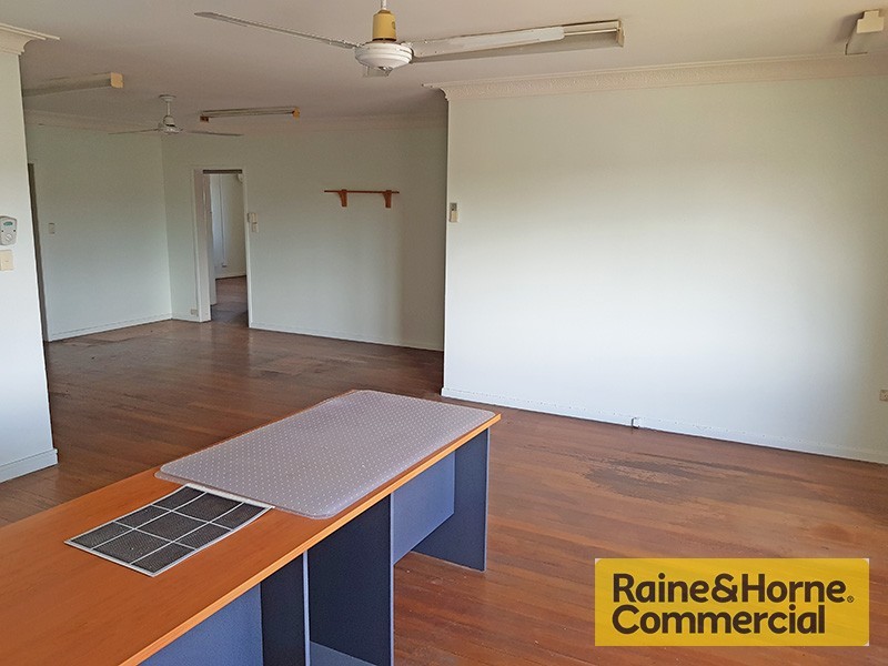 2/6 Corrie Street, Chermside QLD 4032