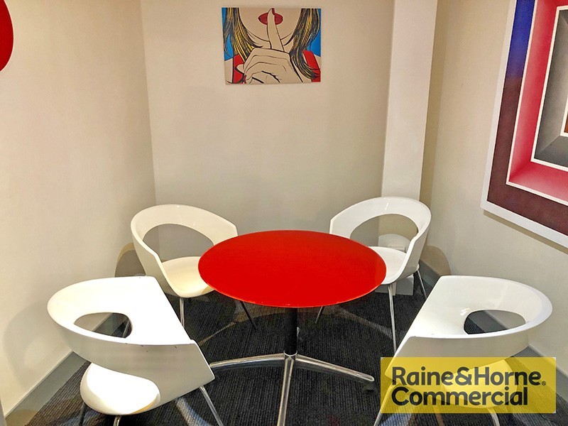 2/68 Commercial Road, Newstead QLD 4006