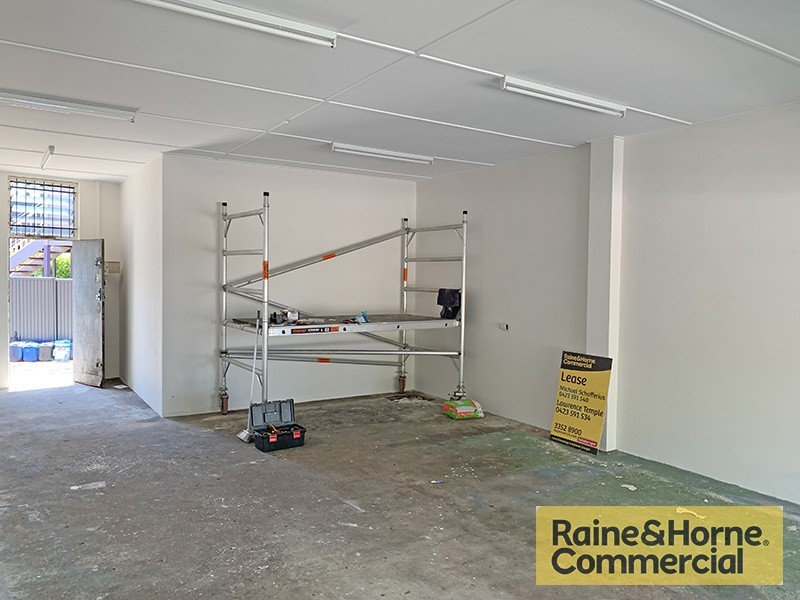 2/74 Ward Street, Sandgate QLD 4017