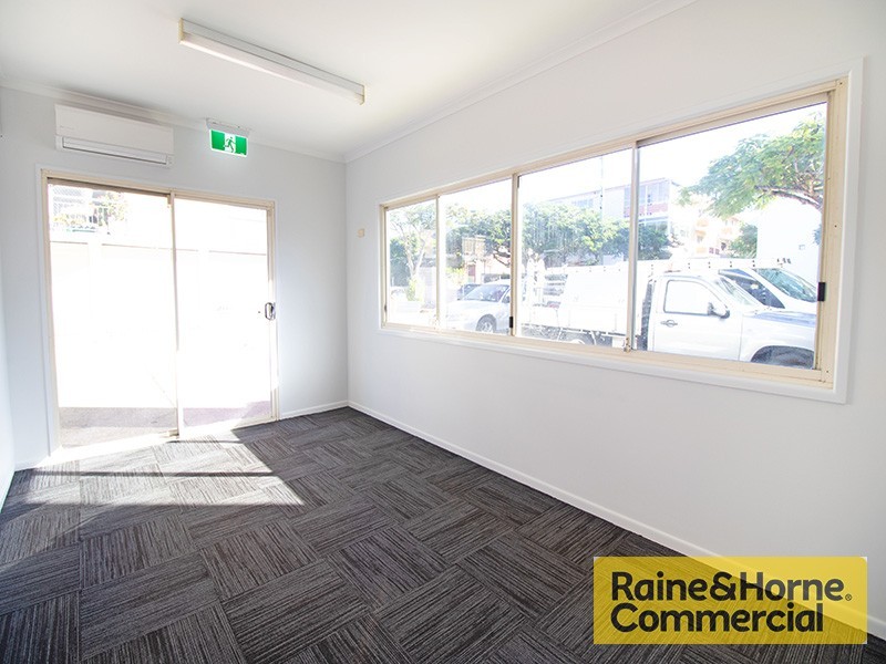 99 Racecourse Road, Ascot QLD 4007