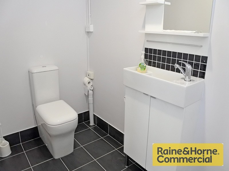 1/20 Douglas Street, Milton QLD 4064