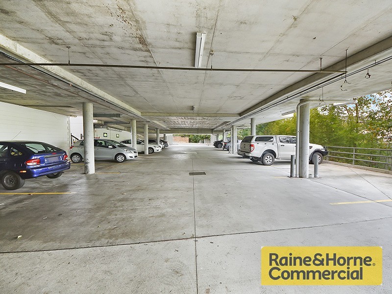 338 Waterworks Road, Ashgrove QLD 4060