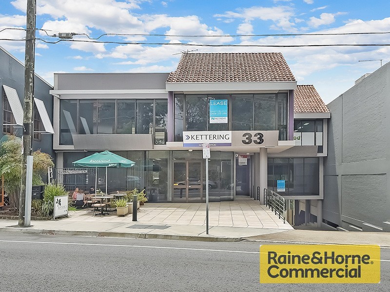 33 Woodstock Road, Toowong QLD 4066