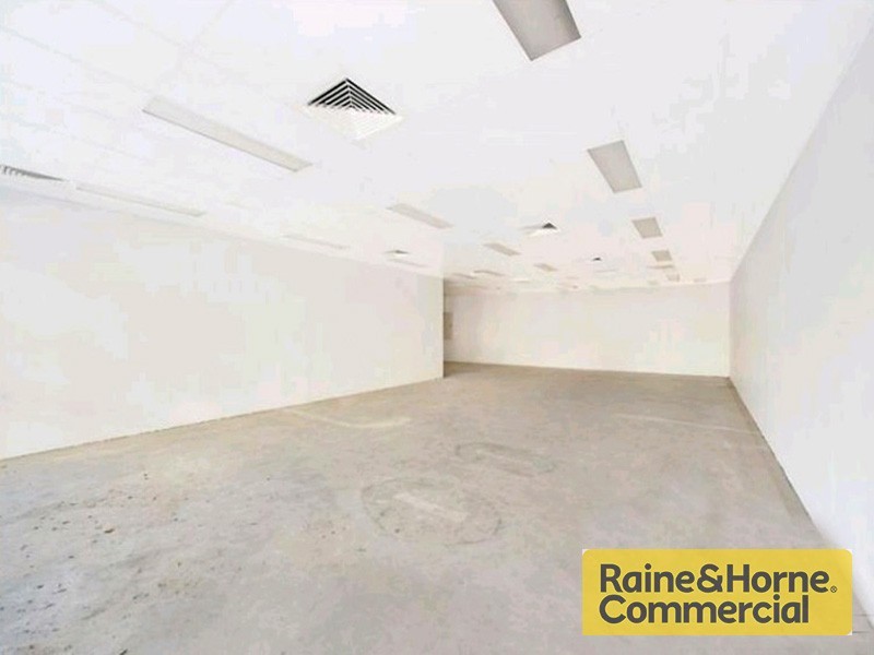 Shop 2 and 3/18 Stamford Road, Indooroopilly QLD 4068