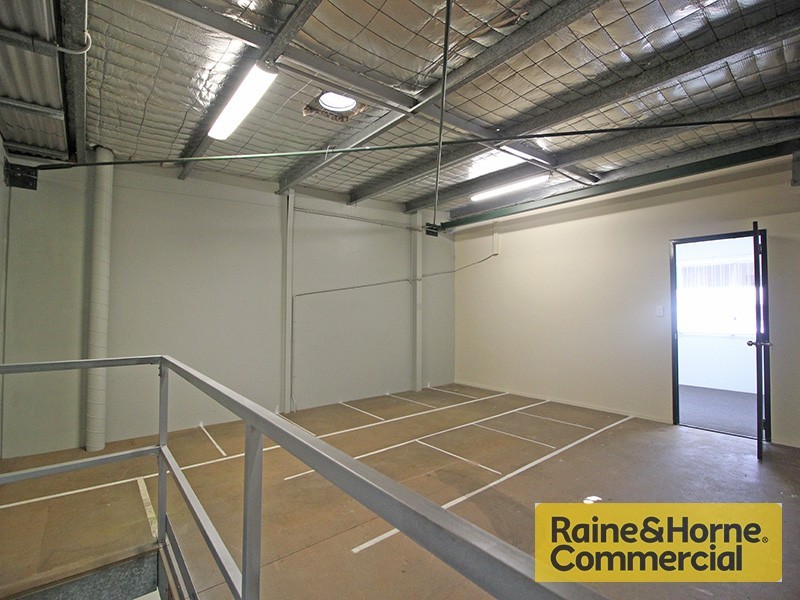 4 and 5/10 Prosperity Place, Geebung QLD 4034