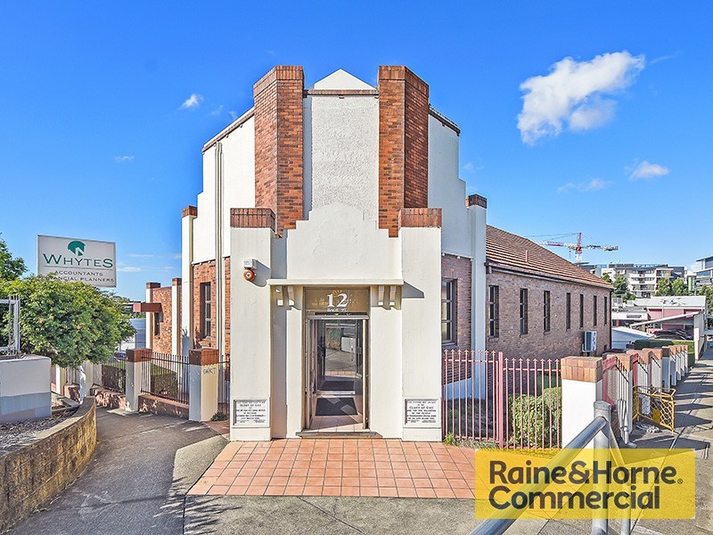 12 Bage Street, Nundah QLD 4012