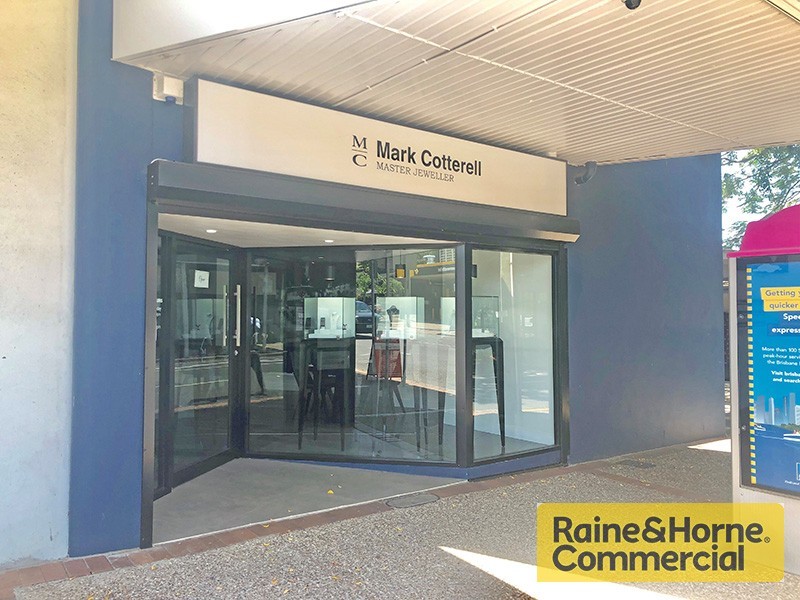 15 Racecourse Road, Hamilton QLD 4007
