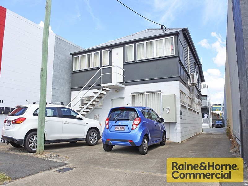 13 Maud Street, Newstead QLD 4006