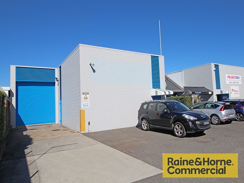 12 Holland Street, Northgate QLD 4013