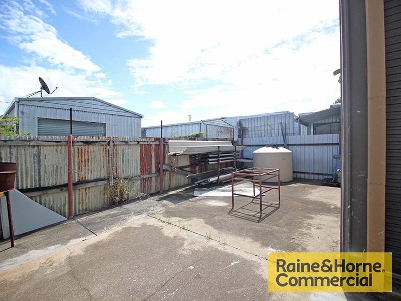 17 Storie Street, Clontarf QLD 4019