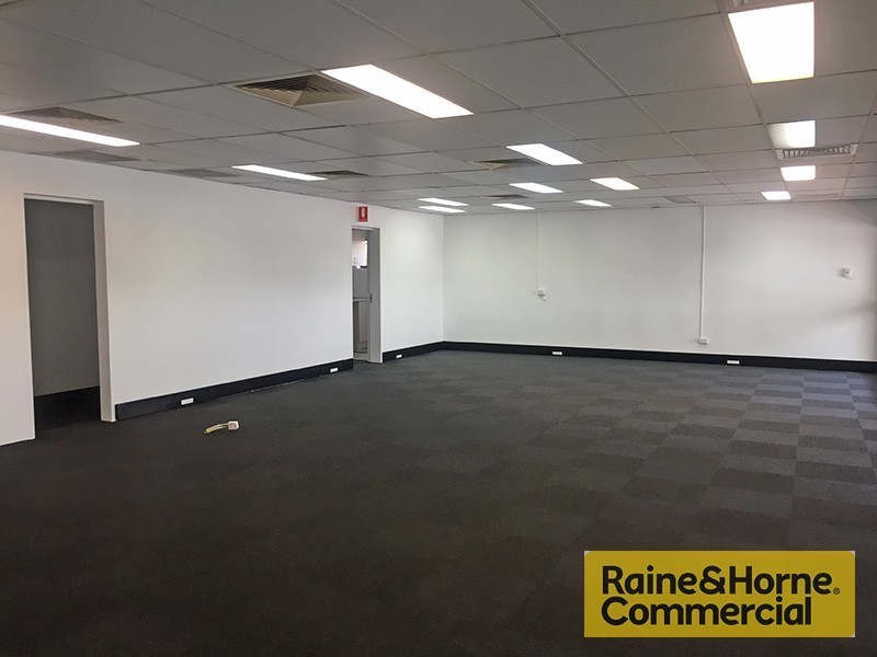 6and7/640 Albany Creek Road, Albany Creek QLD 4035