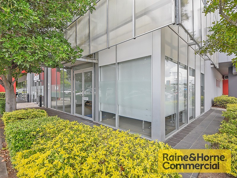 8/8 Navigator Place, Hendra QLD 4011