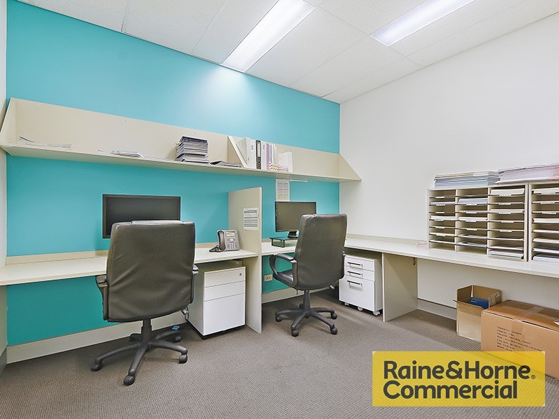 8/8 Navigator Place, Hendra QLD 4011