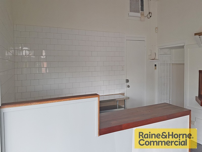 82 Maygar Street, Windsor QLD 4030