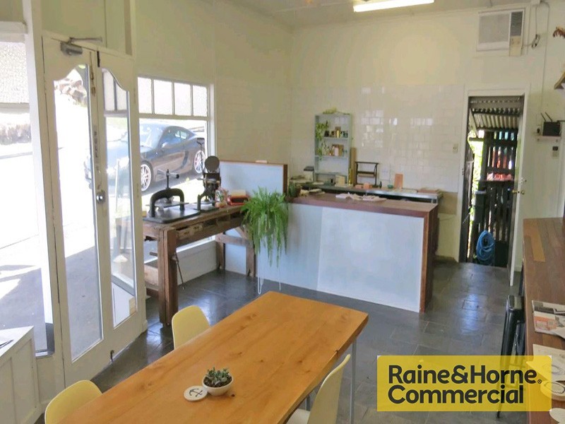 82 Maygar Street, Windsor QLD 4030