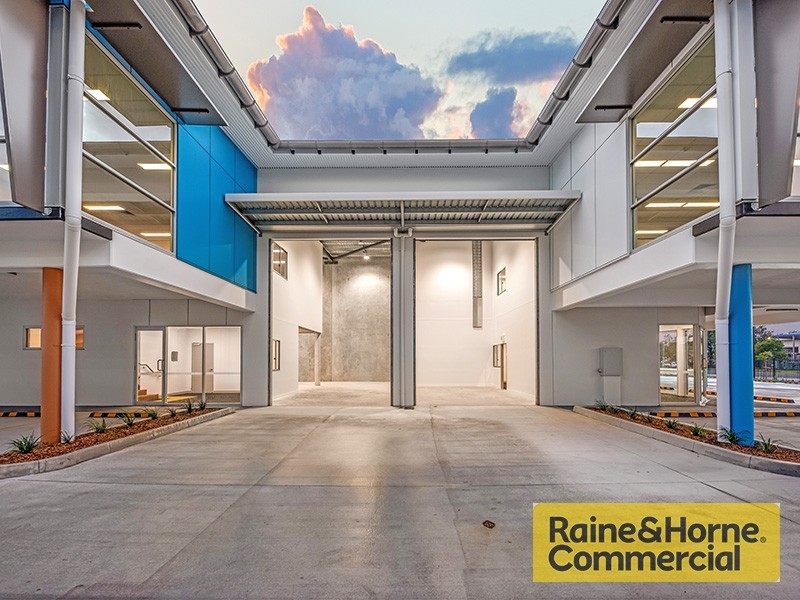 13/15 Holt Street, Pinkenba QLD 4008