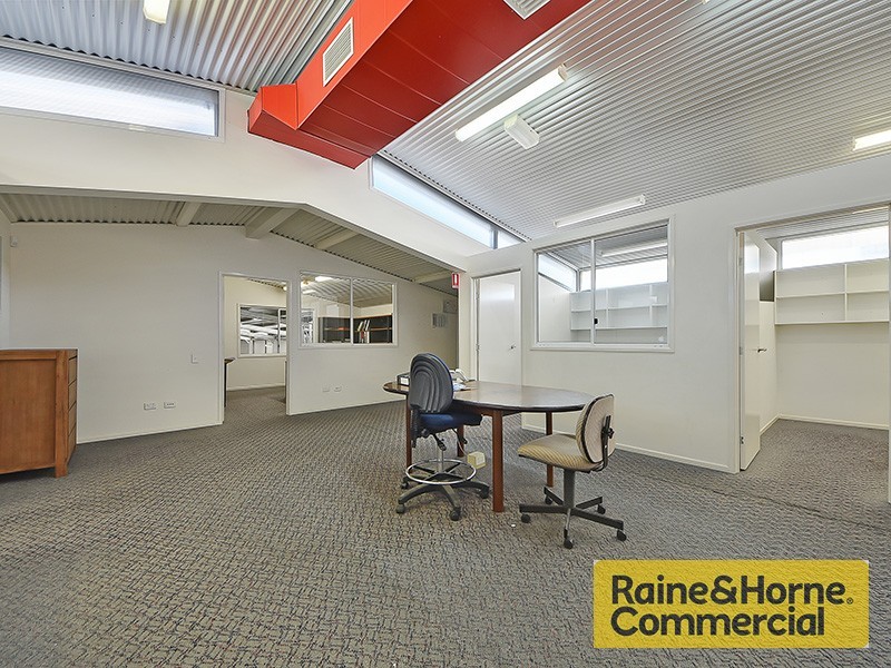 2/266 Zillmere Road, Zillmere QLD 4034