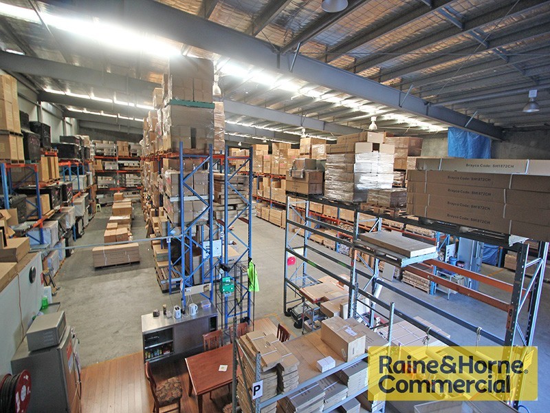 236 Earnshaw Road, Northgate QLD 4013