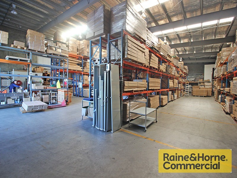 238 Earnshaw Road, Northgate QLD 4013