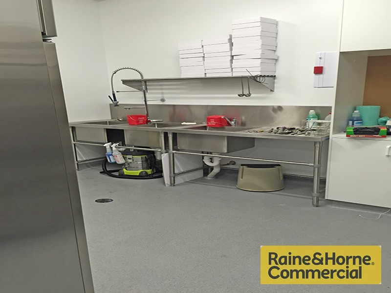 3/104 Days Road, Grange QLD 4051